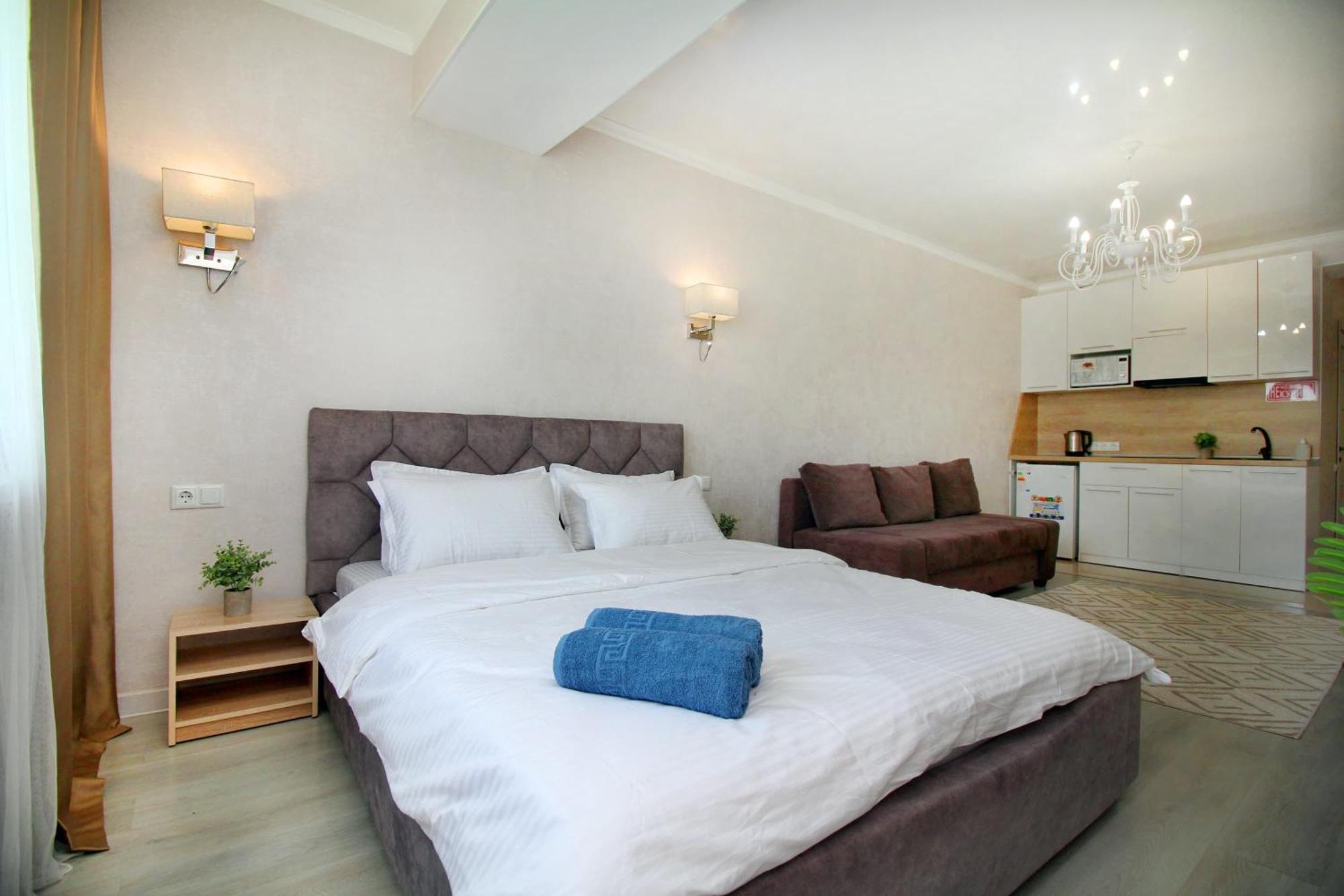 Almaty Cozy Apart Hotel Luaran gambar